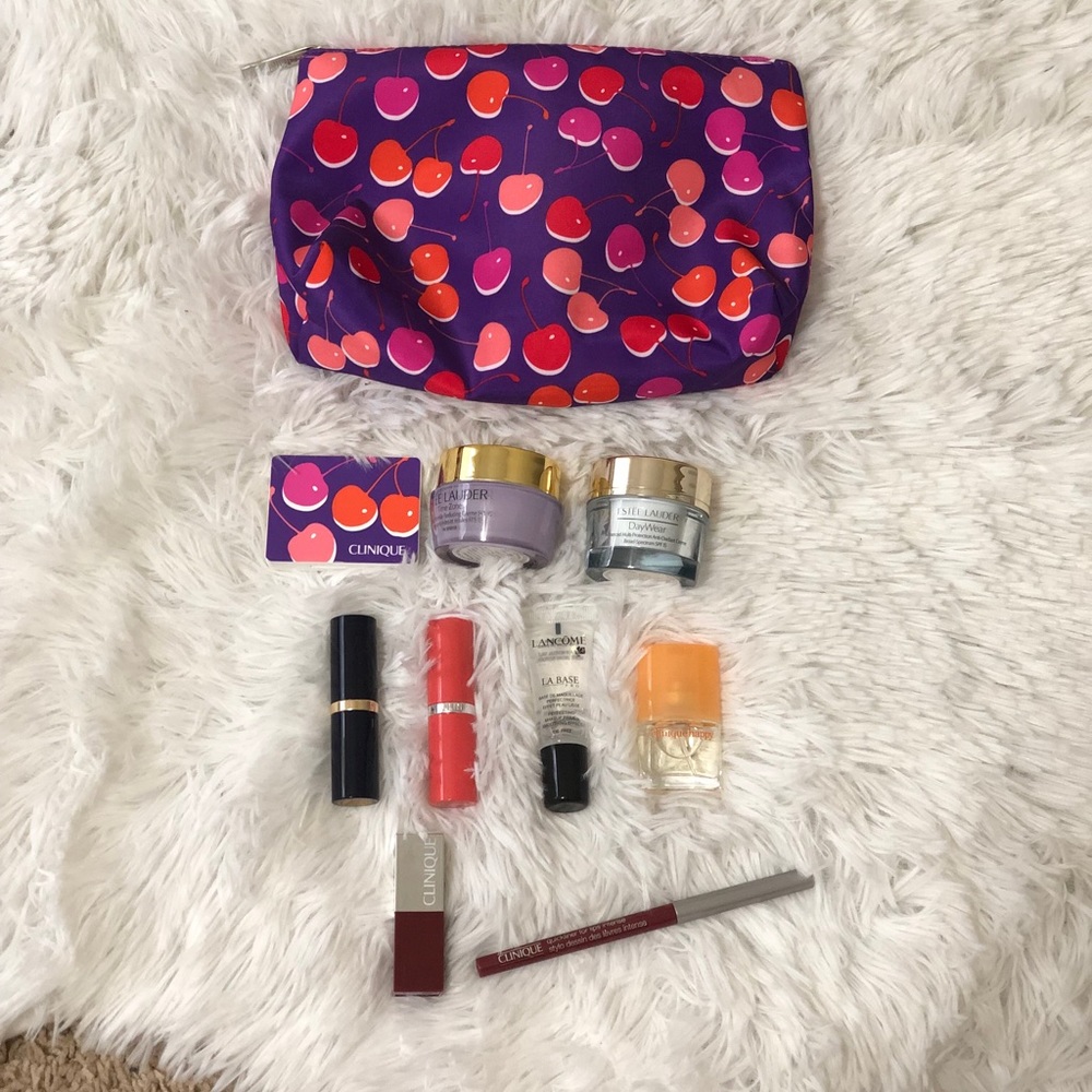 10 Pc Makeup Goodie Bag ❤️